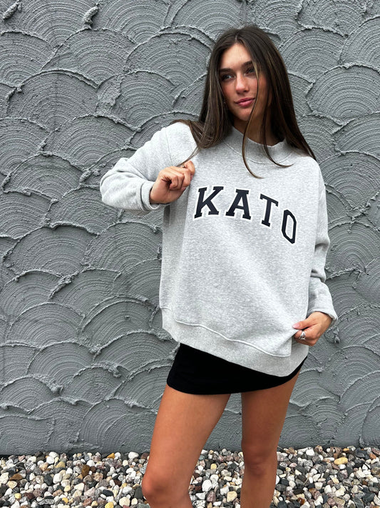 Kato Cozy Mock Neck Sweatshirt